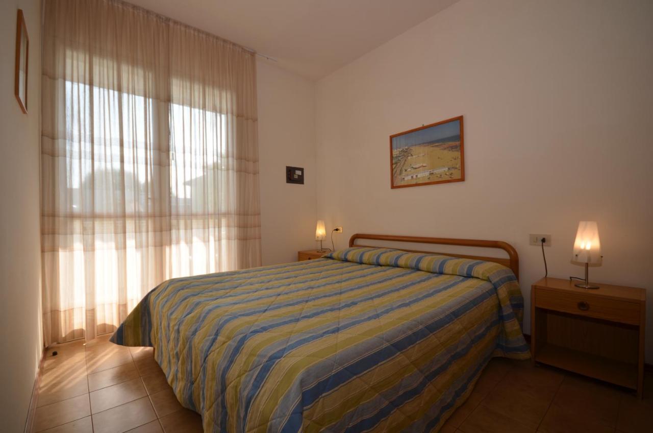 Appartamenti Sirio Via Pesci 6,8,14 Bibione Zewnętrze zdjęcie
