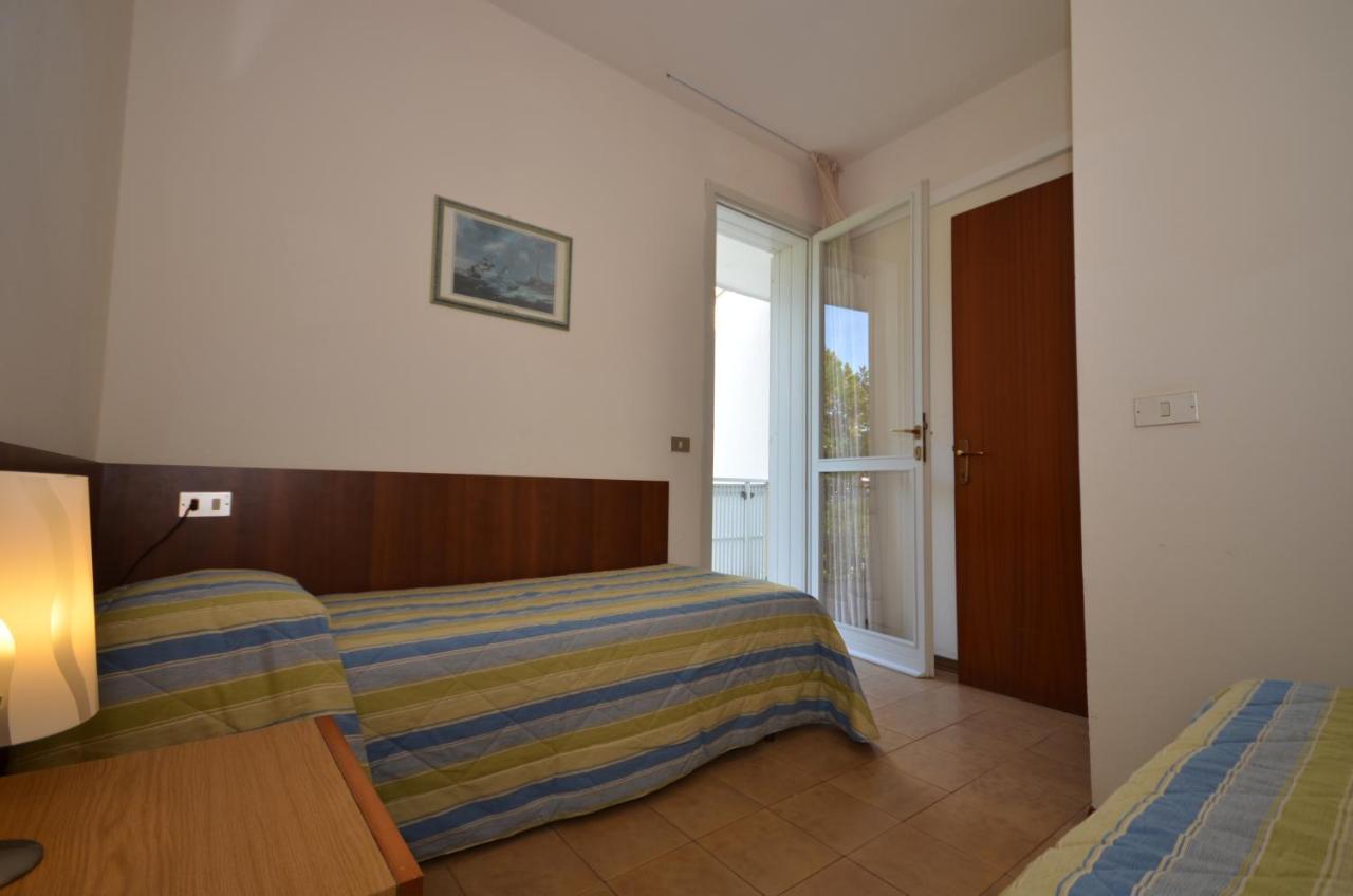 Appartamenti Sirio Via Pesci 6,8,14 Bibione Zewnętrze zdjęcie