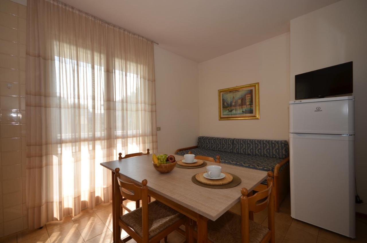 Appartamenti Sirio Via Pesci 6,8,14 Bibione Zewnętrze zdjęcie