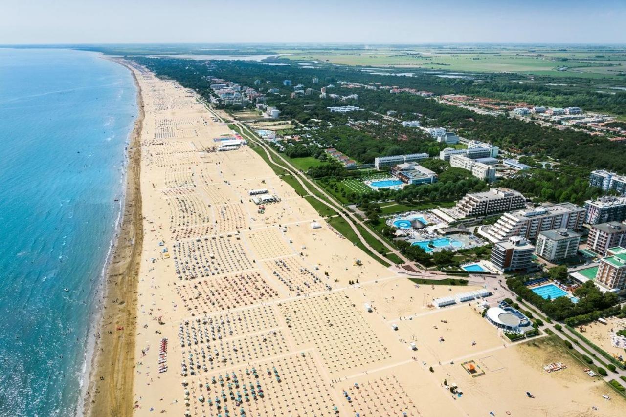 Appartamenti Sirio Via Pesci 6,8,14 Bibione Zewnętrze zdjęcie